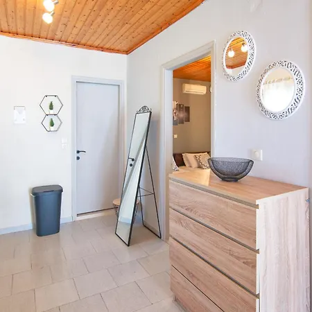 ζωγραφιά Ξενοδοχείο με διαμερίσματα Corfu (city)