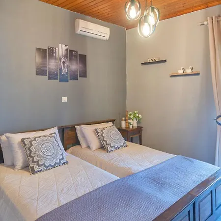 Ξενοδοχείο με διαμερίσματα ζωγραφιά Corfu (city)