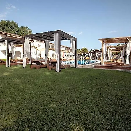 Aparthotel Zografia Kompítsion