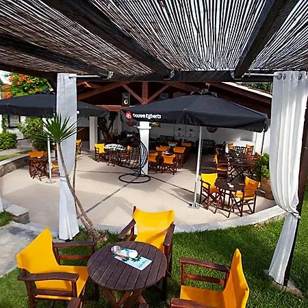 Zografia Aparthotel