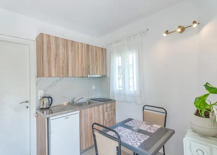 Zografia 3* Corfu (city)