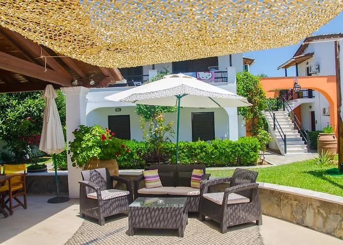 Zografia Aparthotel 3*